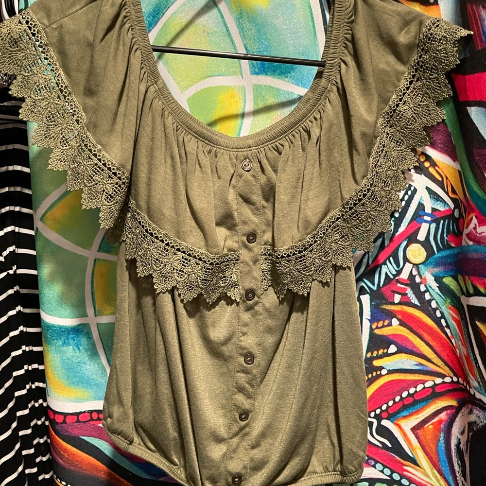 Olive flow shirt